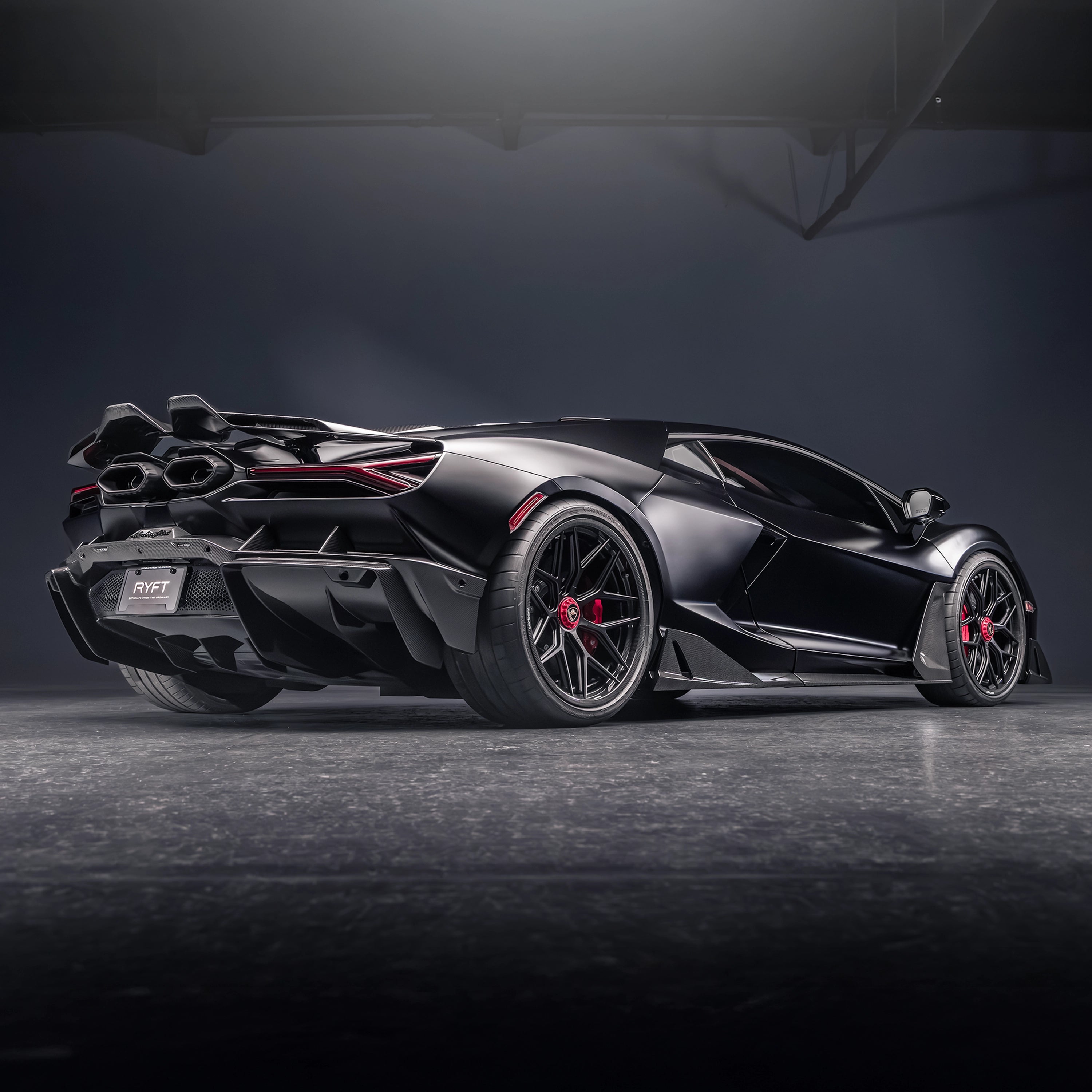 Lamborghini Revuelto - Carbon Fiber Rear Diffuser