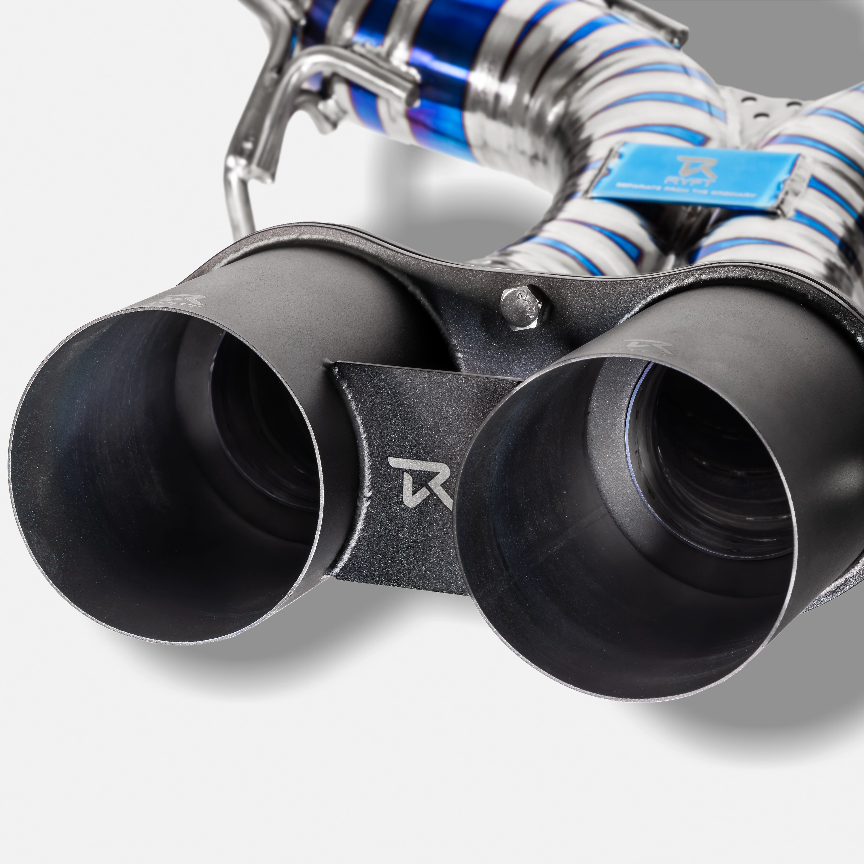 McLaren 750S - Titanium Race Exhaust w/ Satin Black Tip