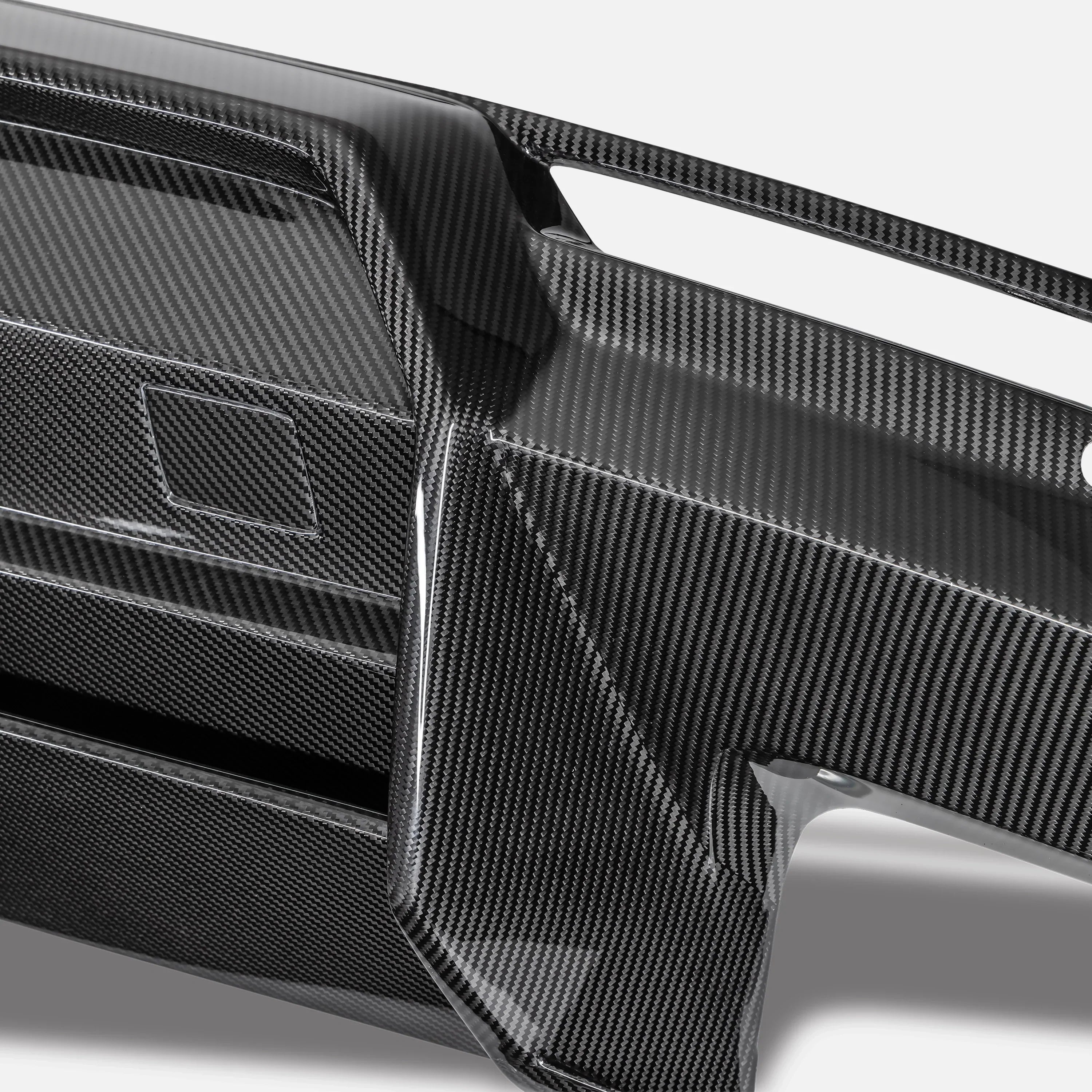 Lamborghini Urus Performante - Carbon Fiber Rear Diffuser