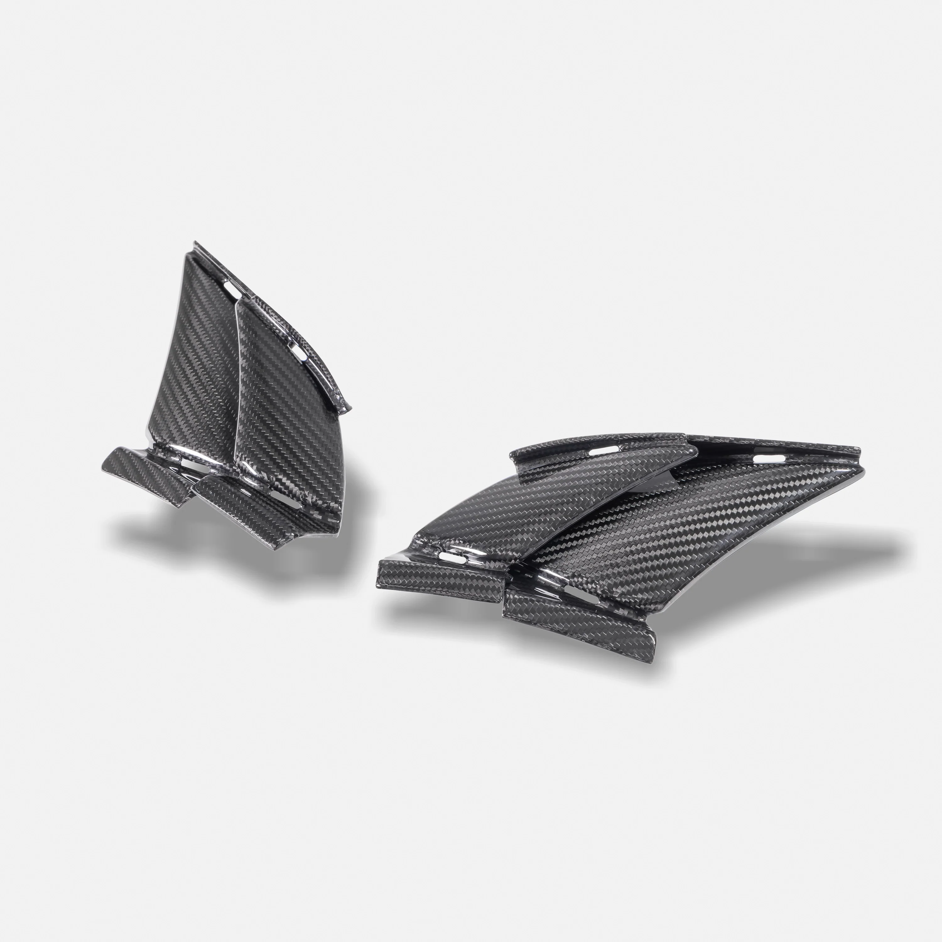 McLaren Artura - Carbon Fiber Fender Vent Inserts